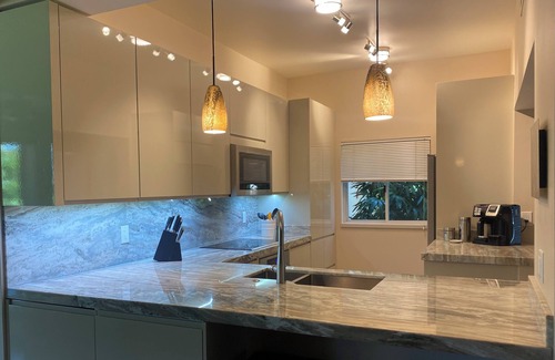 Waikoloa Condo | Waikoloa Beach 2bdrm/2ba remodeled condo close to the beach.
