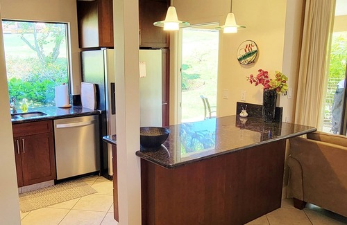 Wailea Condo | Wailea Ekahi 10C - Close to Main Pool & Beach! Spacious condo -Sleeps Up to Four