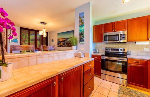 Wailea Condo | Wailea Ekahi #25-C Near Keawakapu Beach, Garden View, A/C, Pool Access