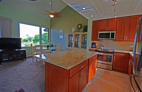 Wailea Condo | Wailea Ekahi 51E, Lowest Price, Amazing Ocean Views, Walk to Beach, Sunset View!