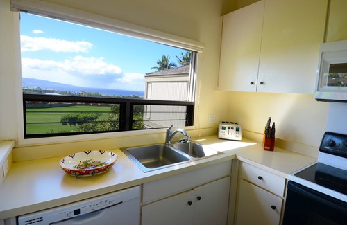 Wailea Condo | Wailea Ekolu 304 - Luxurious Front-Row Unit with Amazing Ocean & Golf Views