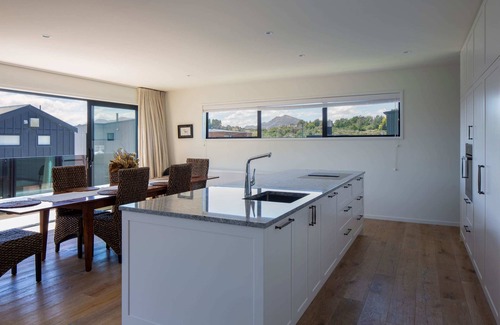 Wanaka House | Waimaori Views The Sp