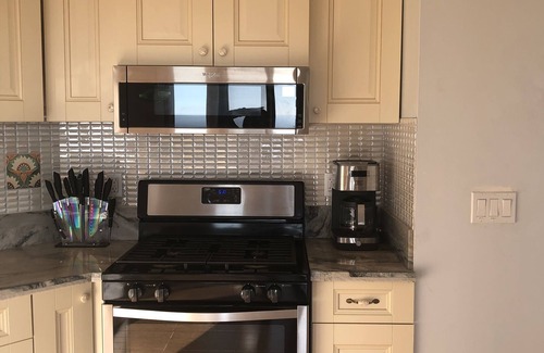 Kamuela Cottage | Waimea/Kawaihae dry side with breathtaking ocean view and sunset. n