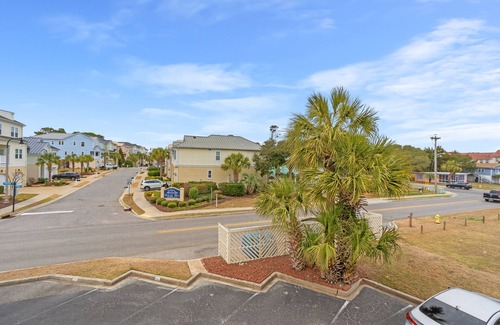 Ocean Drive Condo | Waipani D13 - Beach is Just Across the Street