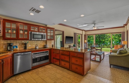 Wailua Condo | Waipouli Beach Resort - Ground Floor #E103, 2 King Masters Suites