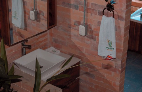 Villavicencio Cabin | Waira Ecolodge