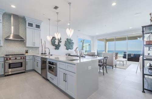 Crystal Beach House | Wait'n on Sundown