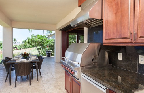 Kamuela Condo | Waiulaula B-102 Best Sunsets