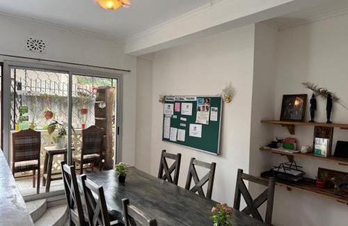 Arusha Bed & Breakfast | Wakawaka Hostel Arusha
