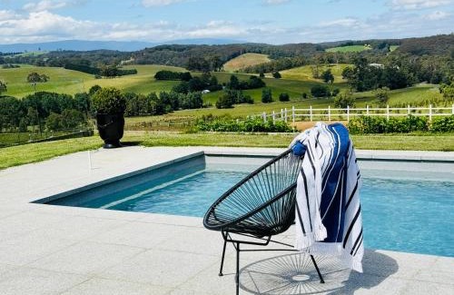 Neerim South House | Wake Up to Stunning Views - Luxury Counrty Escape by Scotch Hill Truffle Farm
