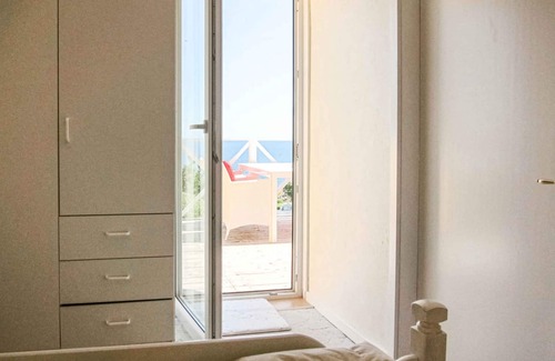 Gudhjem House | Wake up to the Baltic and Christiansø