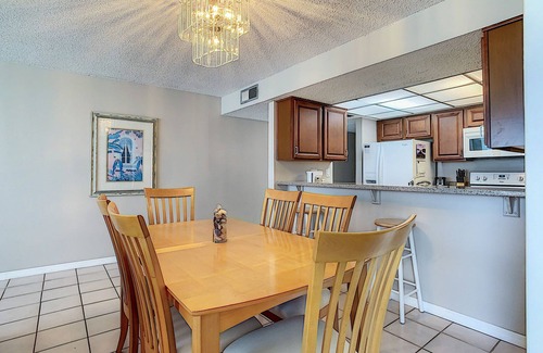New Smyrna Beach Condo | Wake up to the sounds of the Atlantic Oceans