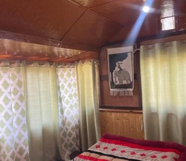 Pelling Hotel | Wake UpIn Himalayas