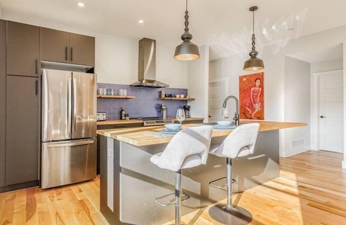 Wakefield Condo | Wakefield Vorlage Condo