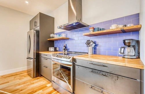 Wakefield Condo | Wakefield Vorlage Condo