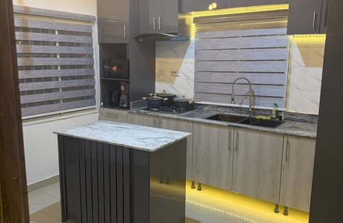 Abeokuta Apartment | Waldam Castle Apartment Ibara: A 3-bedroom duplex with modern facilities