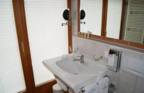 Ravaisch Hotel | Waldpark Hotel Garni