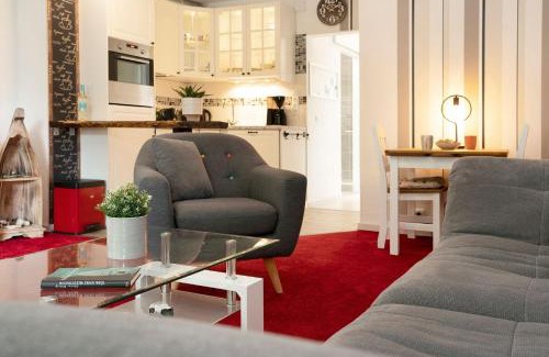 Kellenhusen Apartment | Waldstraße 2 FeWo Ostseebrise