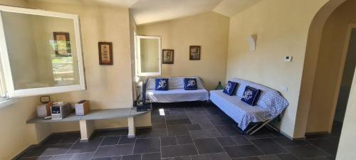 San Bernardino House | Walk and Relax Retreat - HOMY 5 TERRE