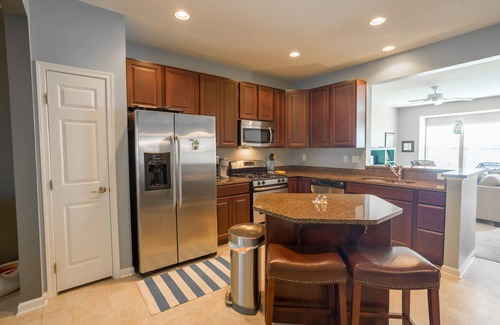 Rehoboth Beach House | Walk/Bike to the Beach! Rehoboth Beach Townhouse w/Pool & Parking