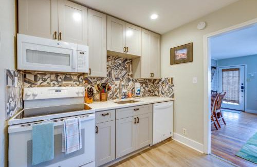 Rockport House | Walk Dtwn Pet-Friendly Townhome in Rockport