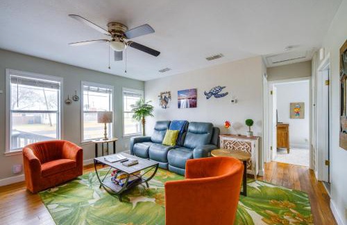Rockport House | Walk Dtwn Pet-Friendly Townhome in Rockport