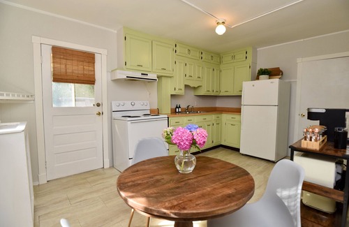 Saratoga Springs Apartment | Walk Everywhere! Location Between Broadway and Racetrack