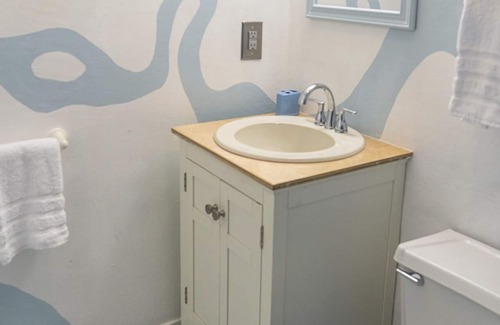 DeLand Apartment | Walk Everywhere Downtown Deland Apartment for 2