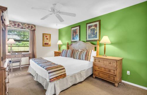 Park Shore House | Walk From Lanai to Pool and More