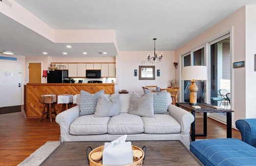 Nellysford Condo | Walk to activities/Slopeside! Gated community.