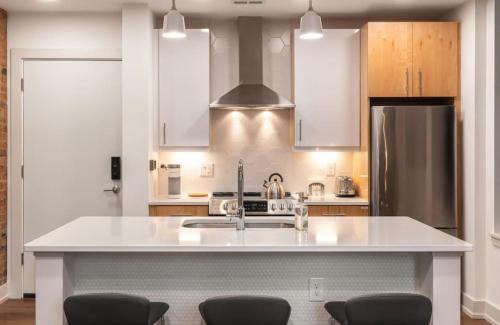 Over-the-Rhine Apartment | WALK TO ALL in Over The Rhine Cincinnati