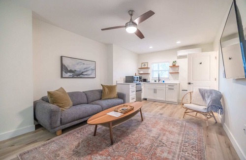 Butler Beach House | Walk to beach: 2 in-law suites+hot tub, sleeps 10