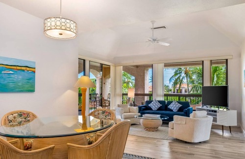Waikoloa Condo | 🏖️Walk to Beach | AC & WIFI | Tennis | vrKCV