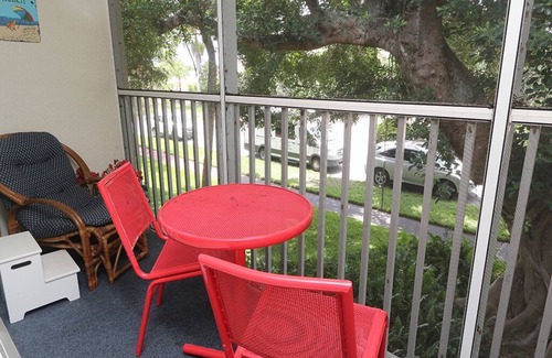 Saint Armands Key Condo | Walk to Beach & Dining–Coastal Condo Retreat Kingston Arms 11-B by RVA