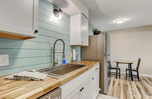 Fernandina Beach Apartment | Walk to Beach-Forest Ridge 2883-Pool,Tennis,Pickleball,Playground-Nestled Amongst the Oaks
