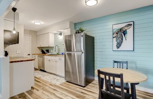 Fernandina Beach Apartment | Walk to Beach-Forest Ridge 2883-Pool,Tennis,Pickleball,Playground-Nestled Amongst the Oaks