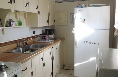 Dennis Port House | Walk to Beach from this 3 Bedroom Cottage! (1821)