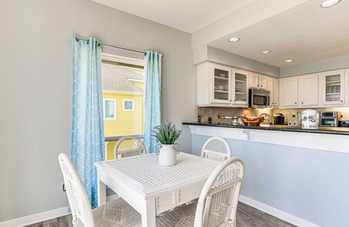 Hershey Beach House | Walk to Beach: Home w/2 Decks in Galveston!