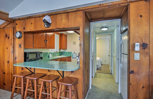 Avalon Cottage | Walk to Beach & Main St: Catalina Island Cottage!