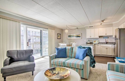 Midtown Ocean City Condo | Walk to Beach: Modern Ocean City Condo