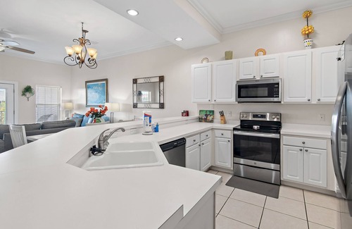 Miramar Beach Condo | 🌴🌊 Walk to Beach! - Pool ~ Spacious 3BR Pavilion Palms 205B☀️