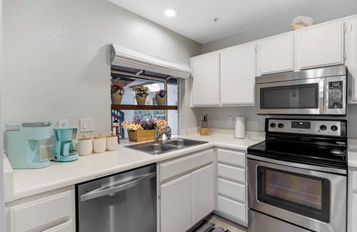 Monarch Beach House | Walk to Beach | Pool, Hot Tub, Private Patio, Parking | Seabreeze Retreat