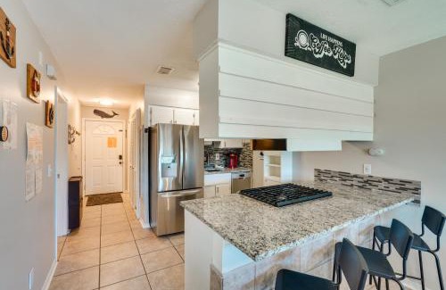 Panama City Beach Apartment | Walk to Beach Resort Condo with Perks in PCB