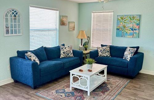 Surfside Beach House | Walk to Beach, Sunset Bay Views, Pet Friendly - Sea Me Relaxin