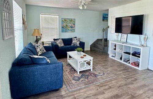 Surfside Beach House | Walk to Beach, Sunset Bay Views, Pet Friendly - Sea Me Relaxin
