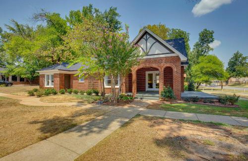 Tyler House | Walk to Bergfeld Park 1928 Azalea District Home