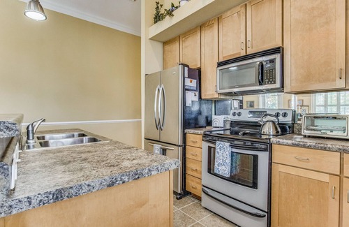 Downtown House | Walk to Blue Wahoos Stadium, Balcony views overlooking Downtown Pensacola