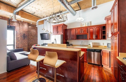 Downtown Nashville Condo | Walk to Broadway *Studio Loft*Printers Alley Lofts