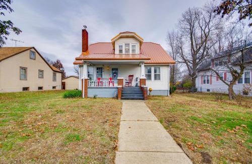 Lebanon House | Walk to Civic Center! Lovely Lebanon Home