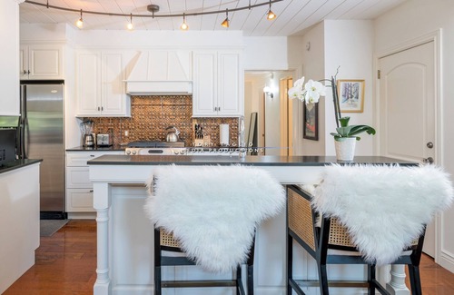 Elkhorn House | Walk to Dollar and SV Village w/Pool & Hot Tub